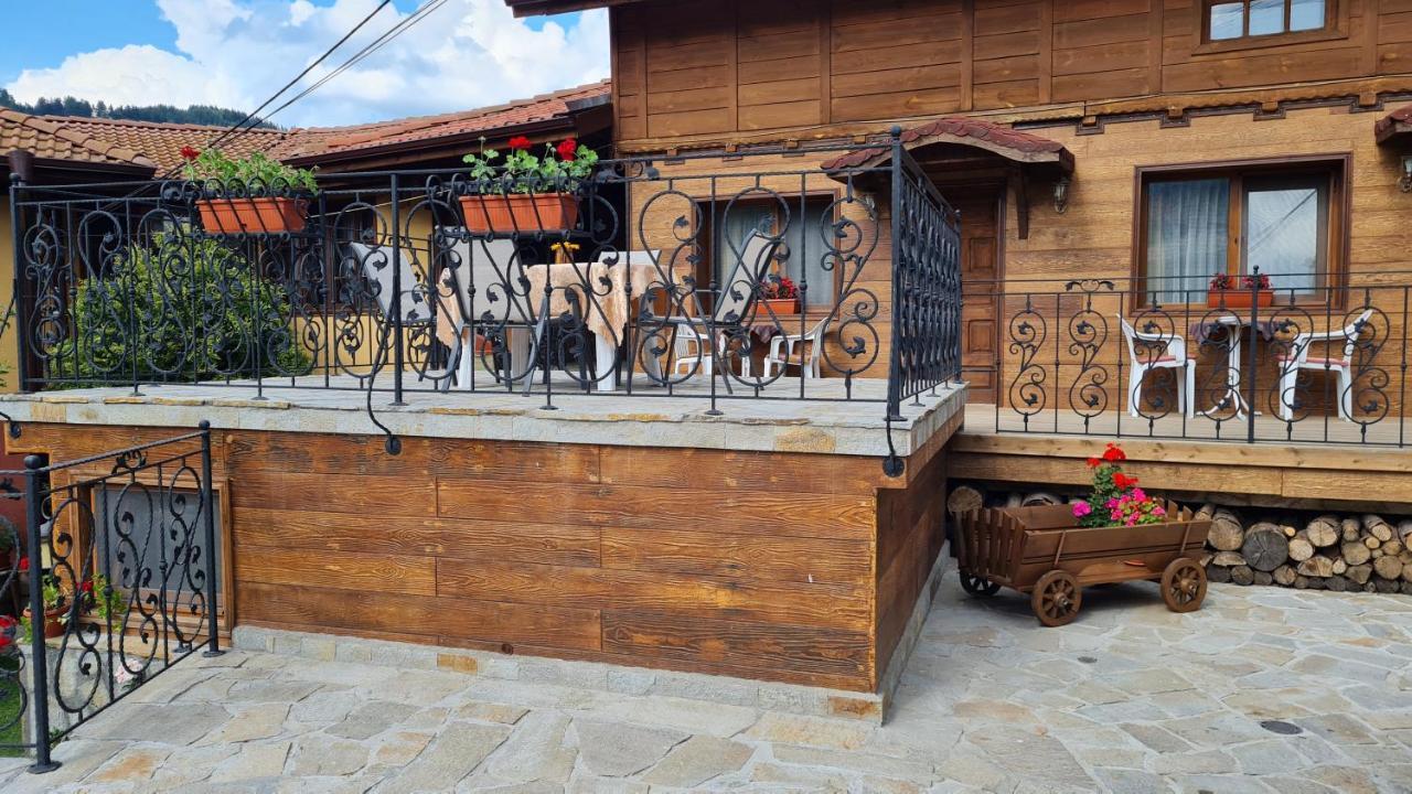 Guest House Zlatniyat Telets โคปริฟชทิทซา ภายนอก รูปภาพ